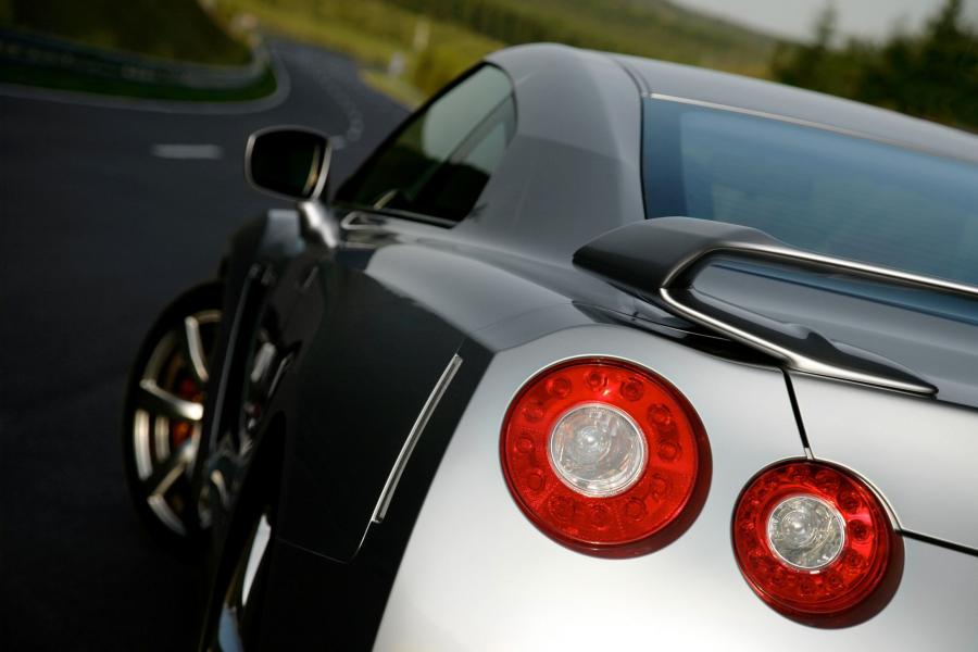  Nissan GT-R 2007 года  (фото 364 из 480)